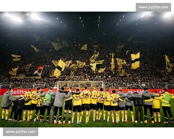 足球比赛全网直播盛宴开启激情对决新时代热血狂欢之夜震撼来袭燃 - 副本 (2) - 副本 - 副本