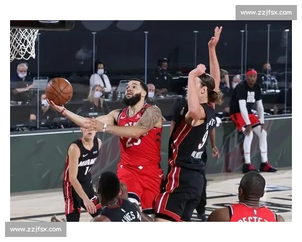 全场激战回顾:篮板争夺与关键时刻精彩瞬间解析 - 副本 全场激战回顾:篮板争夺与关键时刻精彩瞬间解析 - 副本