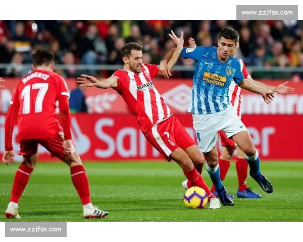 巅峰对决:全球足球冠军赛精彩瞬间全景解析 - 副本 巅峰对决:全球足球冠军赛精彩瞬间全景解析 - 副本